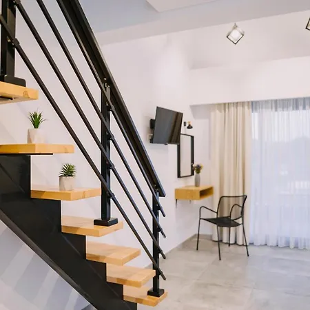 Blue Stone Luxury 아파트호텔 리메나리아