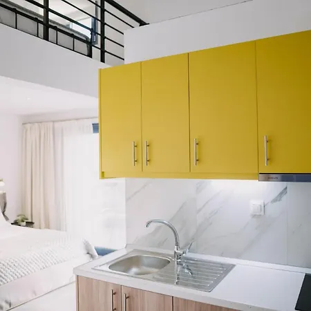 Blue Stone Luxury 리메나리아