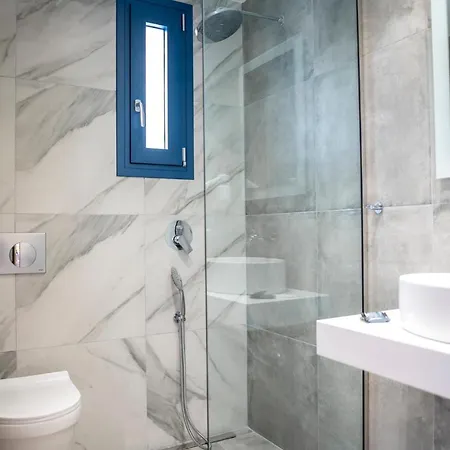 Blue Stone Luxury 3* 리메나리아