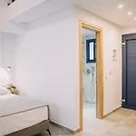 شقة فندقية Blue Stone Luxury يميناريا