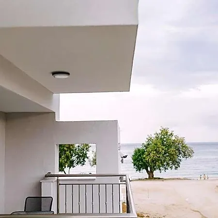 Blue Stone Luxury Apartahotel