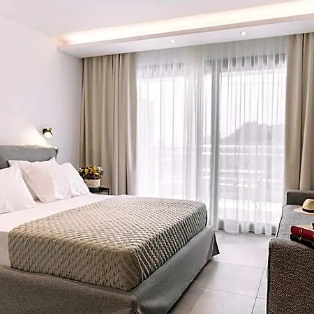Blue Stone Luxury Apartahotel