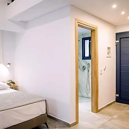 Apartahotel Blue Stone Luxury 3*