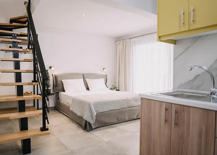 Aparthotel Blue Stone Luxury 3*